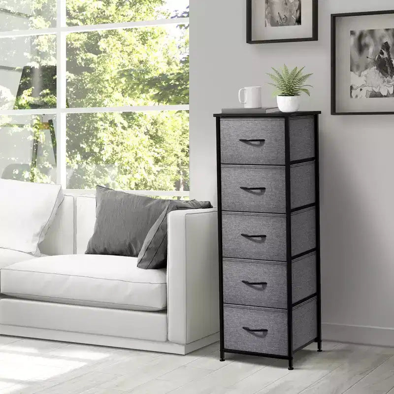 Comodino Sorbus stretto a 5 cassetti con struttura in acciaio, piano in legno e contenitori in tessuto facili da estrarre per casa, camera da letto, ufficio e dormitorio