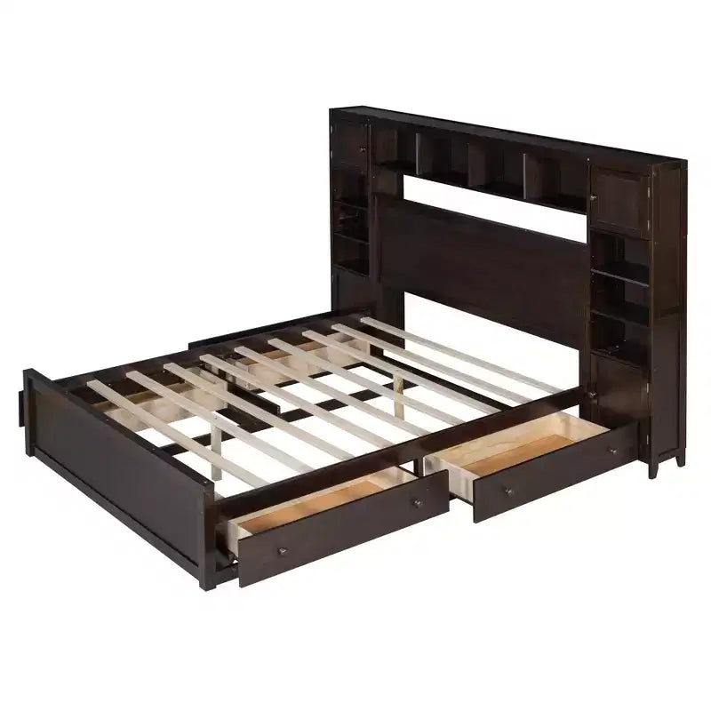 Letto a Piattaforma Queen Size con Armadio Tutto-in-Uno e Ripiano Portaoggetti, Struttura Letto Queen in Legno con 4 Cassetti e Prese