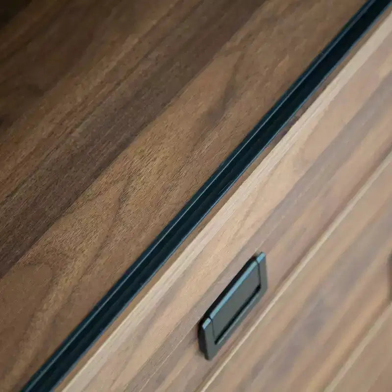 Armadio alto per camera da letto con asta appendiabiti, ante a battente in stile fienile, cassetti e ripiani aperti
