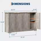 Credenza moderna decorativa con dettagli a doghe, dotata di ante e ripiani. Realizzata in legno, ideale per soggiorni, ingressi