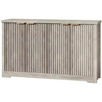 Credenza moderna decorativa con dettagli a doghe, dotata di ante e ripiani. Realizzata in legno, ideale per soggiorni, ingressi
