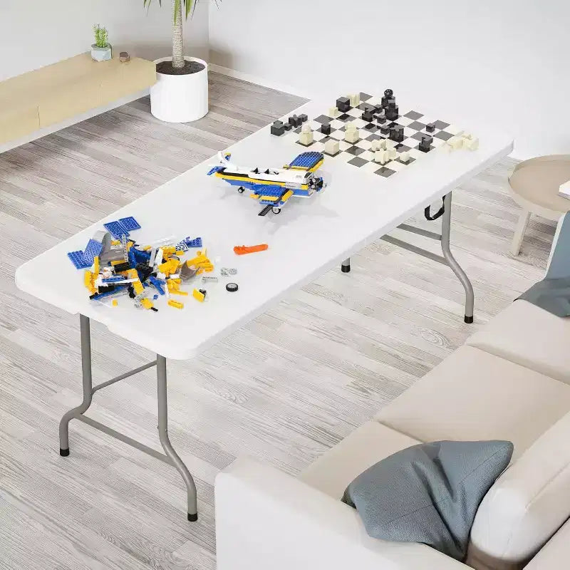 VINGLI Tavolo Pieghevole in Plastica da 6 Piedi, Tavolo Lungo Portatile per Uso Interno ed Esterno Rettangolare con Maniglia per il Trasporto, Piano in HDPE Liscio, Bianco