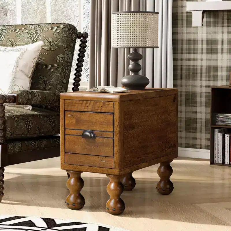 Tavolino da salotto rettangolare vintage Okak con cassetto, tavolino con gambe e superficie in legno, tavolino stretto salvaspazio per soggiorno