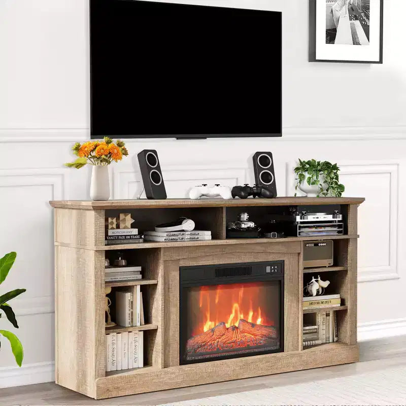 Il mobile TV include un caminetto elettrico e un centro console per l'intrattenimento multimediale, completo di telecomando ed effetti fiamma LED regolabili.