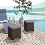 2 Pouf Ottomani da Esterno in Vimini con Cuscini, Poggiapiedi e Tavolino in Rattan per Patio, Piscina
