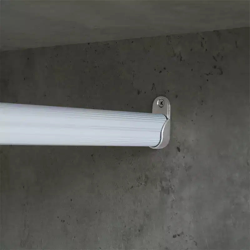 Armadio aperto in truciolato per camera da letto, stile legno, mobile contenitore multi-zona
