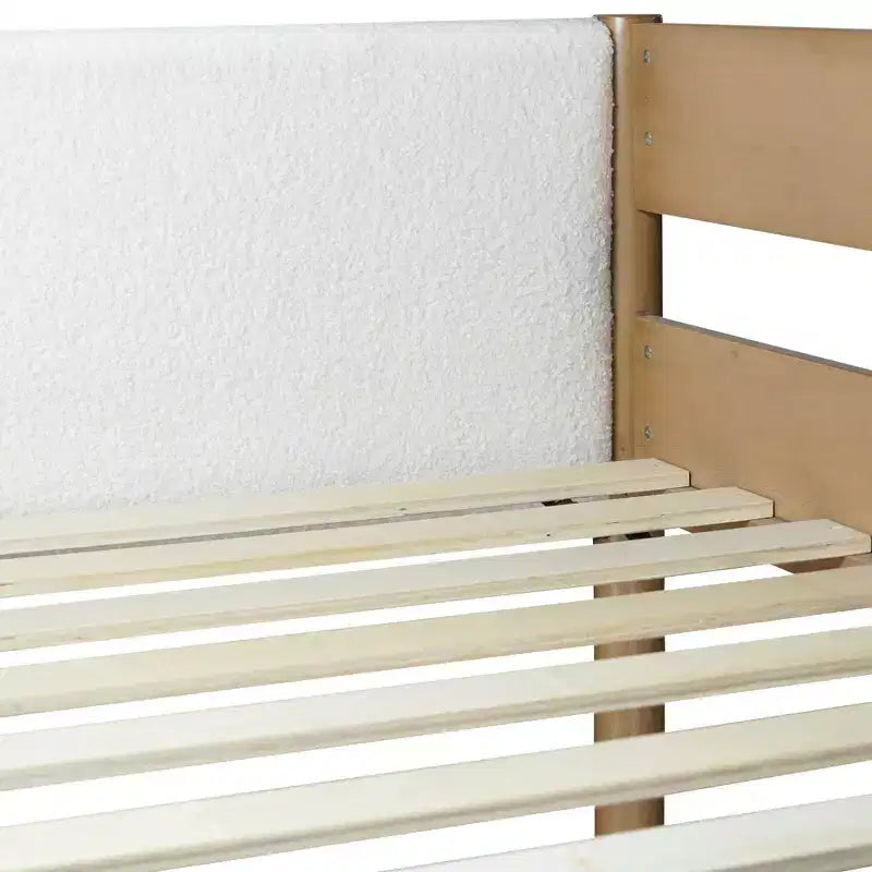 Letto a soppalco singolo con scrivania integrata, testiera/pediera imbottita in bouclé, struttura in legno di gomma, naturale - ModernLuxe