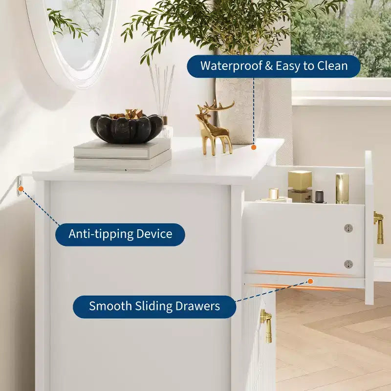 Comò GustoWave per camera da letto con 3 cassetti, cassettiera moderna da 71 cm con maniglie in metallo, organizer in legno per camera da letto, soggiorno