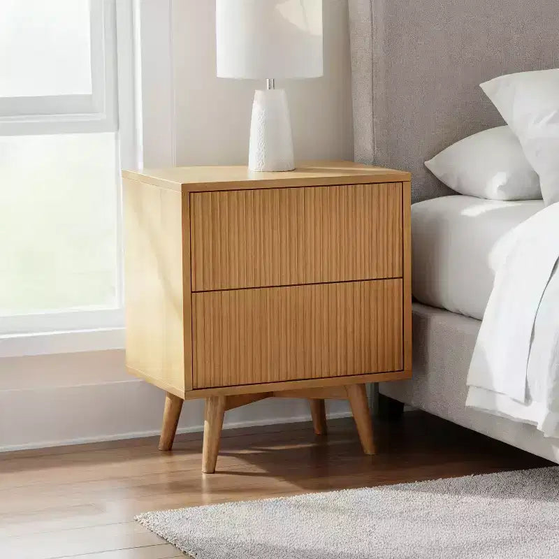 Teamson Home Tremolo Comodino Moderno Boho a 2 Cassetti con Legno Massello e Frontali Scanalati Contemporanei