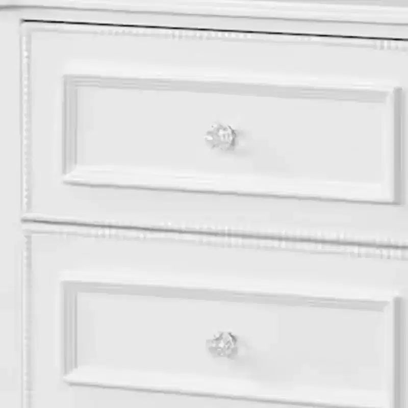 Comodino Royal Hampton, 2 cassetti, Struttura moderna in legno massello bianco, 68,5 cm