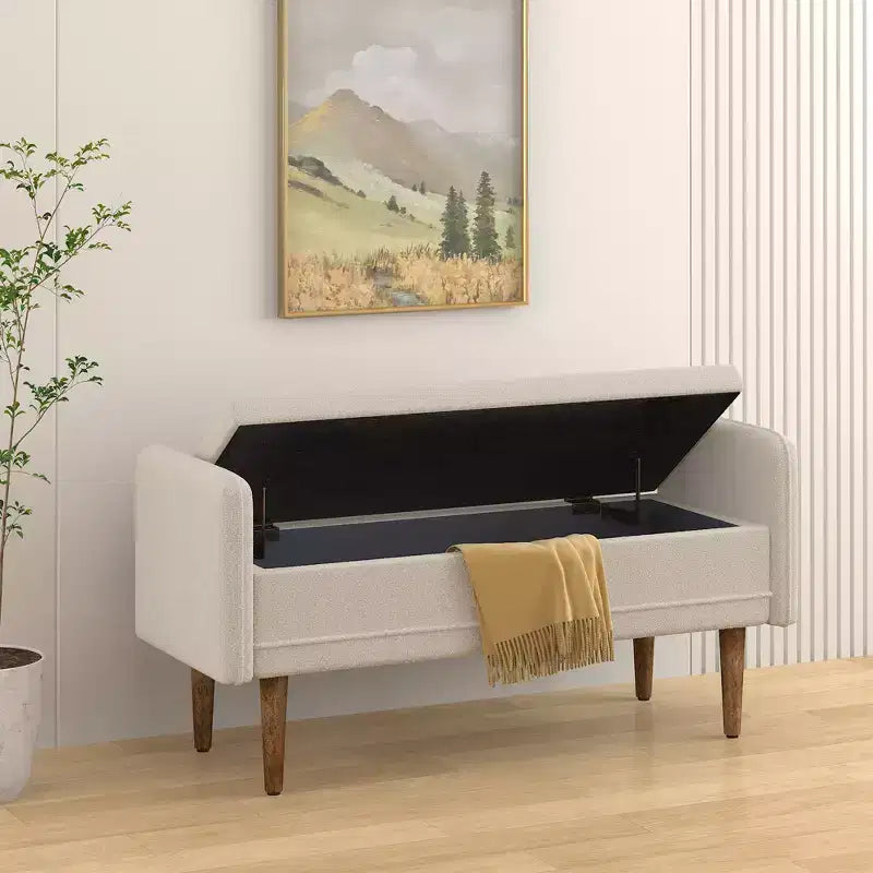 Pouf contenitore in velluto Teddy, adatto per appartamenti, salotti e camere da letto.