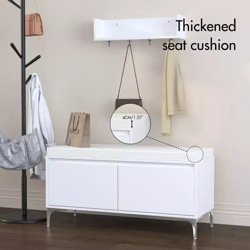 Set panca portaoggetti e mensola da ingresso a parete con ganci, panca scarpiera da ingresso con cuscino, mobiletto portaoggetti con cuscino, bianco - ModernLuxe