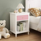 Comodino in legno Whisen da 67,99 cm di altezza con un cassetto e un ripiano per bambini e adulti