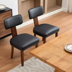 Due sedie da pranzo in set, moderne, rivestite in pelle, struttura in legno, capacità di carico 120 kg, facili da pulire, schienale curvo.