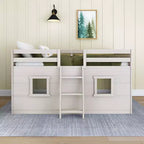 Letto a soppalco basso matrimoniale in stile rustico con 2 finestre