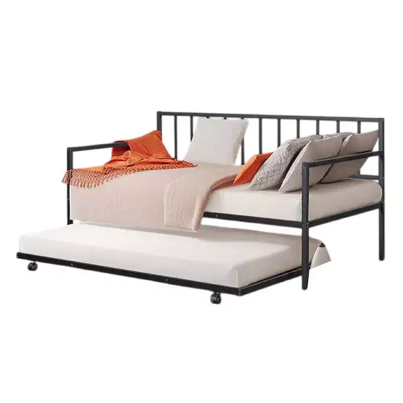 Daybed Royal Hampton con letto estraibile, struttura in metallo nero a doghe a giorno