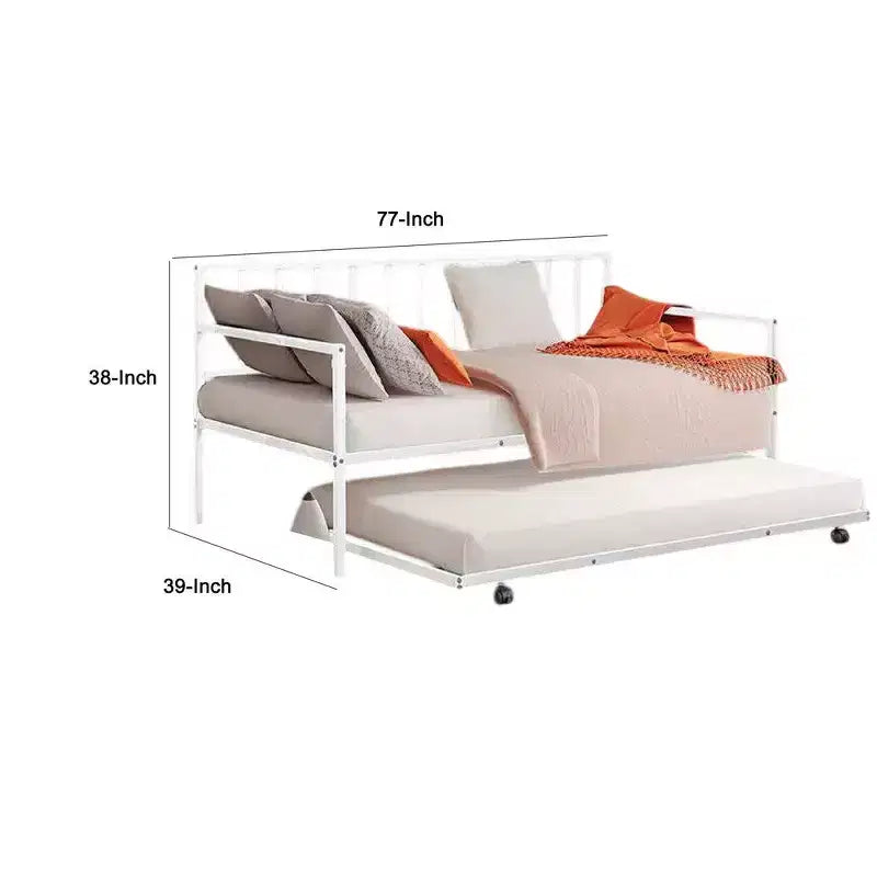 Daybed Royal Hampton con letto estraibile, struttura in metallo nero a doghe a giorno