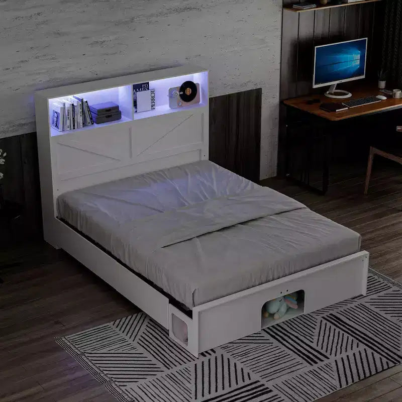 Famapy Base Letto Smart Bluetooth, Controllo Tramite App, Luci RGB Personalizzabili, Prese di Corrente, Ripiani Aperti + 4 Cassetti su Ruote, Struttura Centrale in Ferro, Nicchia per Animali Domestici