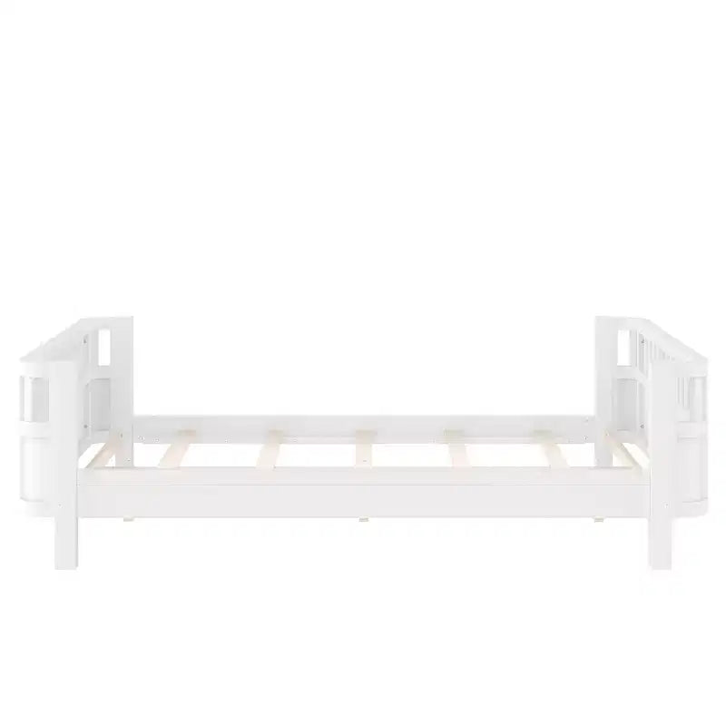 Bellemave Letto a piattaforma completo con sponde di sicurezza e recinzione staccabile, letto a piattaforma in legno massiccio per bambini, bianco