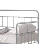 Letto da giorno Royal Hampton con letto estraibile, classica struttura aperta in metallo argentato