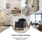 Poltrona Gianluigi in similpelle vegana con borchie decorative per camera da letto e salotto | ART OF LIVING DESIGNS