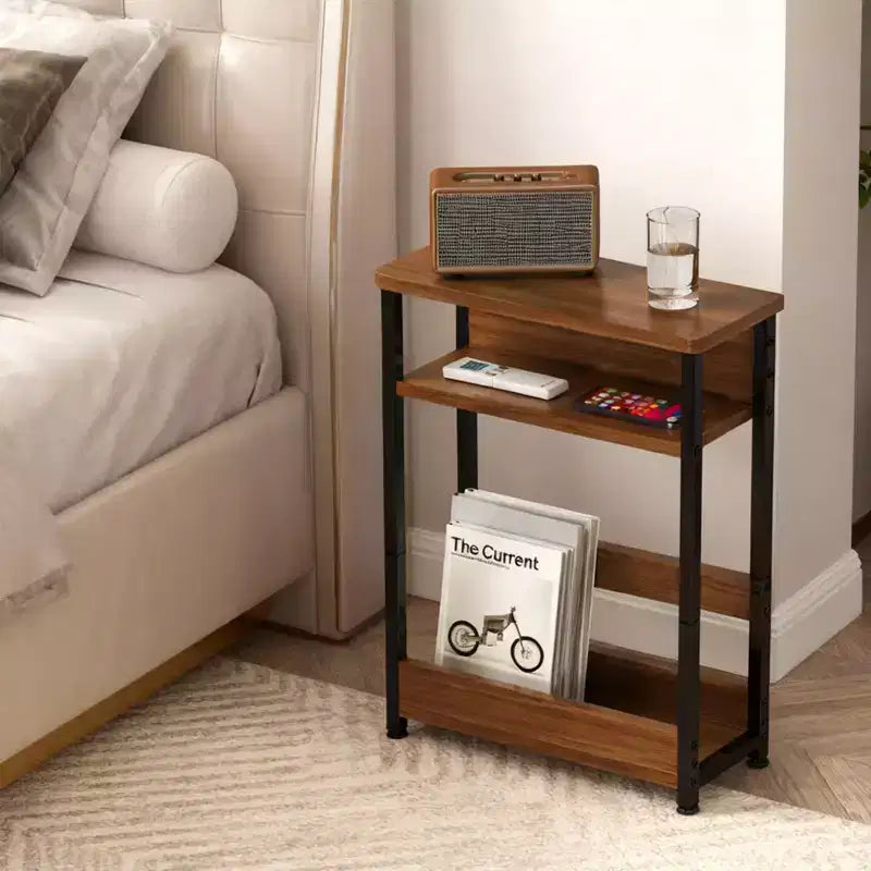 Tavolino Industriale a 3 Ripiani per Piccoli Spazi, Tavolino Laterale Stretto in Legno con Mensole Contenitore, Comodino Sottile