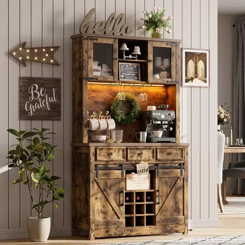 COZONY 72 Mobile credenza da caffè con luci LED, credenza moderna con ante scorrevoli a fienile e portabottiglie per cucina e sala da pranzo