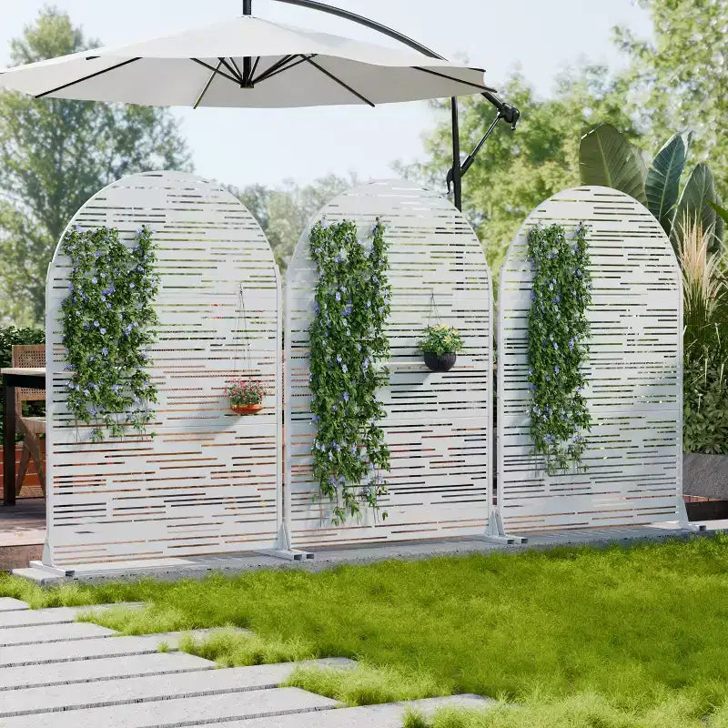 Dovelina, 72 ore x 47 larghezza, pannelli frangivista in metallo ad arco da esterno, recinzione autoportante, colore bianco/marrone per giardino, patio, ponte, cortile