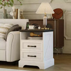 Comodino Rustico da Fattoria a 2 Cassetti, Comodino Moderno in Legno, Porte USB e Prese AC, MDF Resistente, Maniglie in Metallo, Bianco