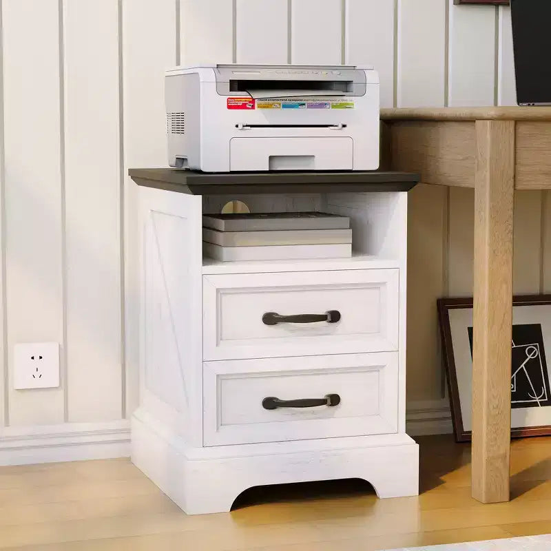 Comodino Rustico da Fattoria a 2 Cassetti, Comodino Moderno in Legno, Porte USB e Prese AC, MDF Resistente, Maniglie in Metallo, Bianco