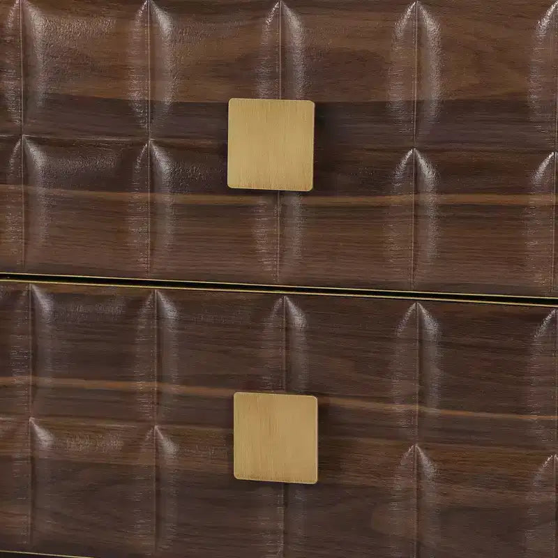 Comodino moderno curvo Whisen con pannello a rilievo geometrico, completamente assemblato, con 2 cassetti e ripiano aperto, robusto tavolino in legno - Noce