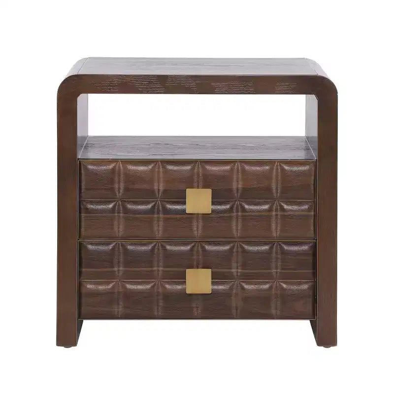 Comodino moderno curvo Whisen con pannello a rilievo geometrico, completamente assemblato, con 2 cassetti e ripiano aperto, robusto tavolino in legno - Noce