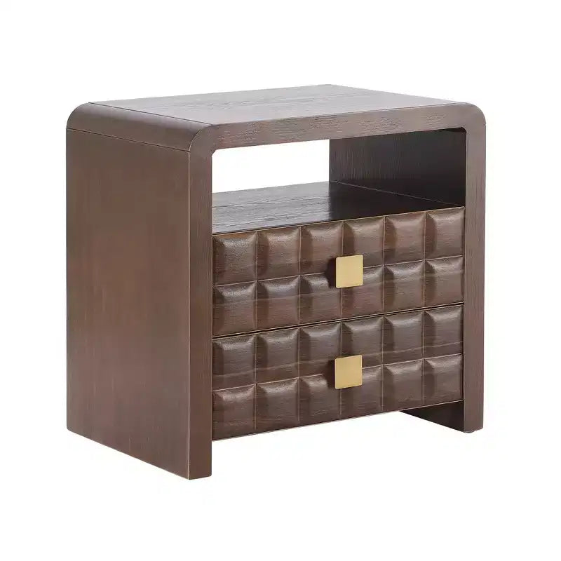 Comodino moderno curvo Whisen con pannello a rilievo geometrico, completamente assemblato, con 2 cassetti e ripiano aperto, robusto tavolino in legno - Noce