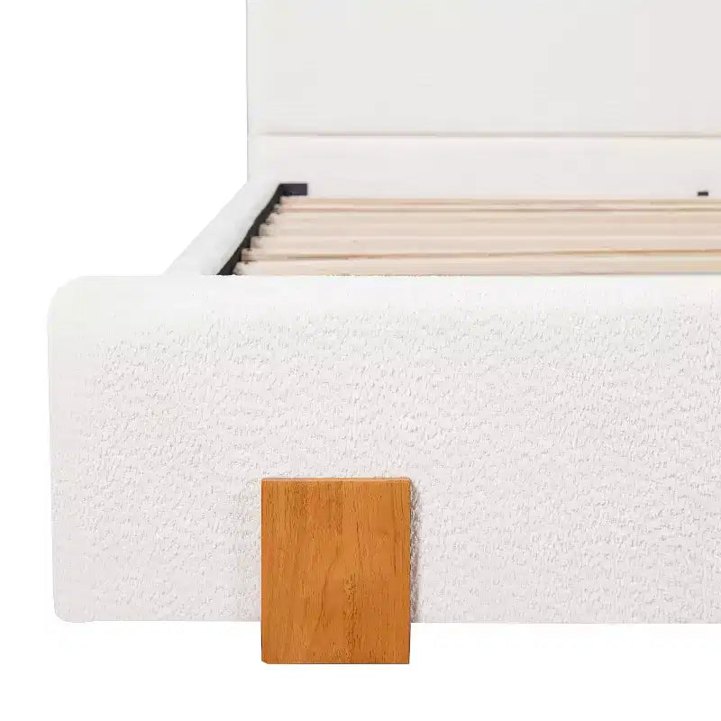 Letto imbottito GDFStudio Layton moderno e minimalista in bouclé con testiera