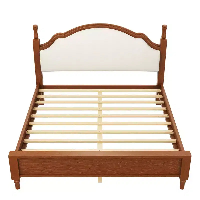 GDFStudio Letto a piattaforma in legno Peterson con testiera imbottita