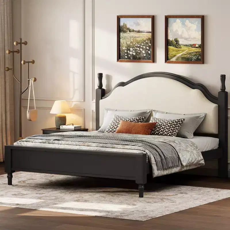GDFStudio Letto a piattaforma in legno Peterson con testiera imbottita