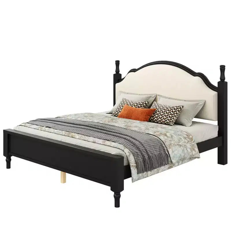 GDFStudio Letto a piattaforma in legno Peterson con testiera imbottita