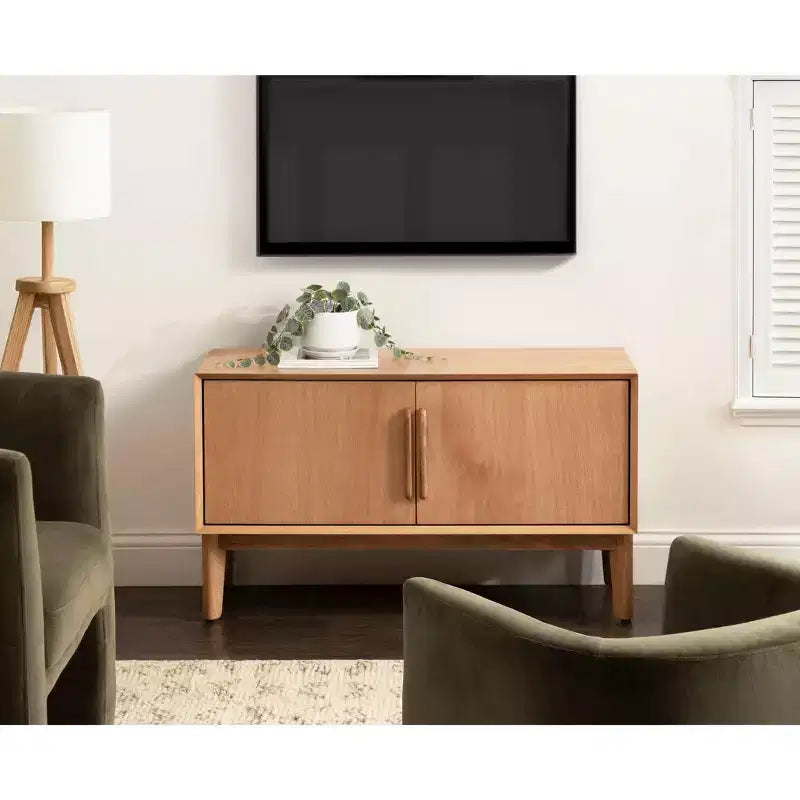 Mobile TV in legno Kate e Laurel McCutcheon