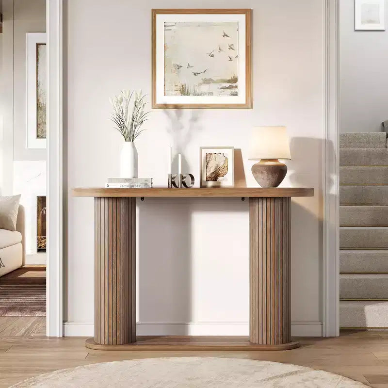 Consolle in Legno Scanalato da 108 cm, Tavolino Stretto per Divano Ingresso con Ripiano Portaoggetti Dietro al Divano, Espositore Moderno per Corridoio e Soggiorno