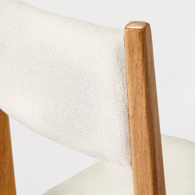Sgabelli da bar Yalecrest con seduta e schienale imbottiti e struttura in legno altezza bancone, 2 pezzi, crema/naturale - Threshold™ designed with Studio McGee