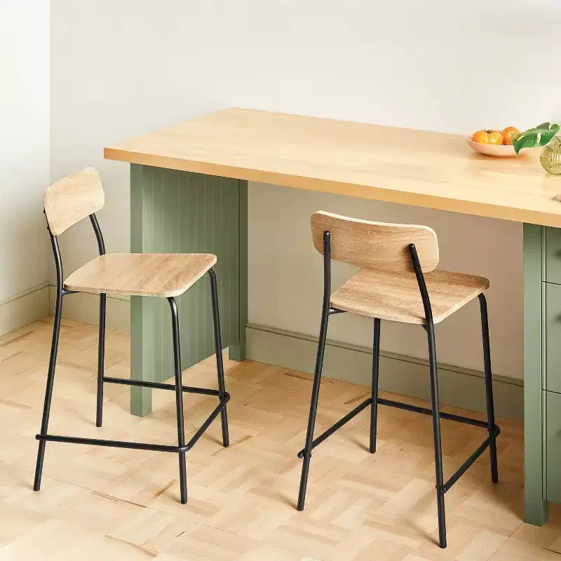 Set di 2 sgabelli da bancone in legno da 24" con base in metallo e poggiapiedi naturale - Room Essentials™