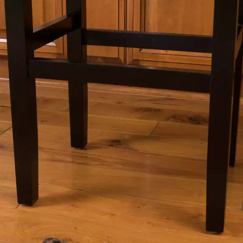 Set di 2 sgabelli da bar Lissette altezza bancone marrone - Christopher Knight Home: pelle rigenerata, borchie in bronzo, struttura in legno di gomma