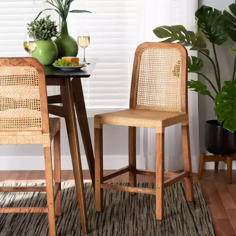 Sgabello da Bar Altezza Bancone Caspia in Legno e Rattan Naturale/Noce - bali & pari