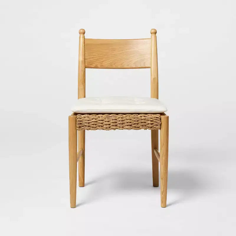 2 sedie da pranzo in legno Cardamine, colore naturale - Threshold™ progettate con Studio McGee