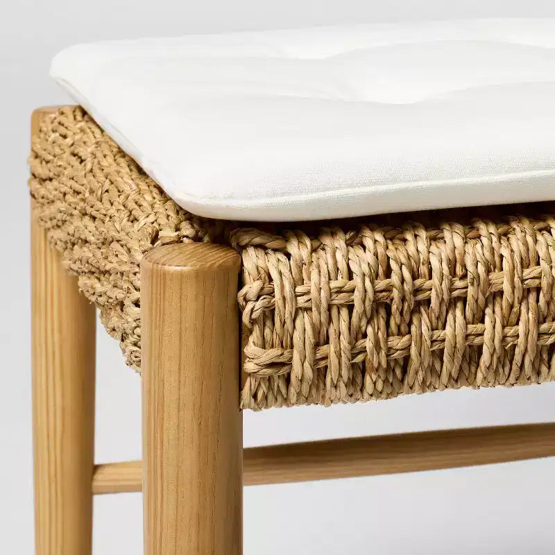 2 sedie da pranzo in legno Cardamine, colore naturale - Threshold™ progettate con Studio McGee