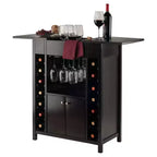 Mobile bar Yukon in legno/espresso - Winsome: porta liquori in legno massello, rastrelliera per 14 bottiglie, porta bicchieri