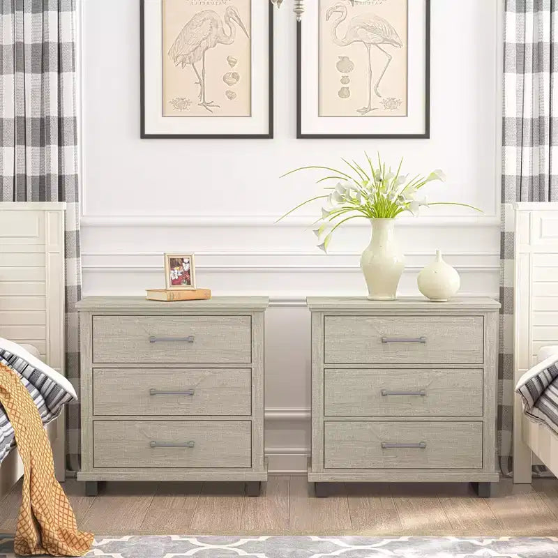 Set di 2 comodini da 32'' beige - Complementi d'arredo: Design moderno, 3 cassetti, gambe in metallo