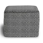 Pouf Laurene quadrato in PET intrecciato di poliestere grigio/bianco - WyndenHall