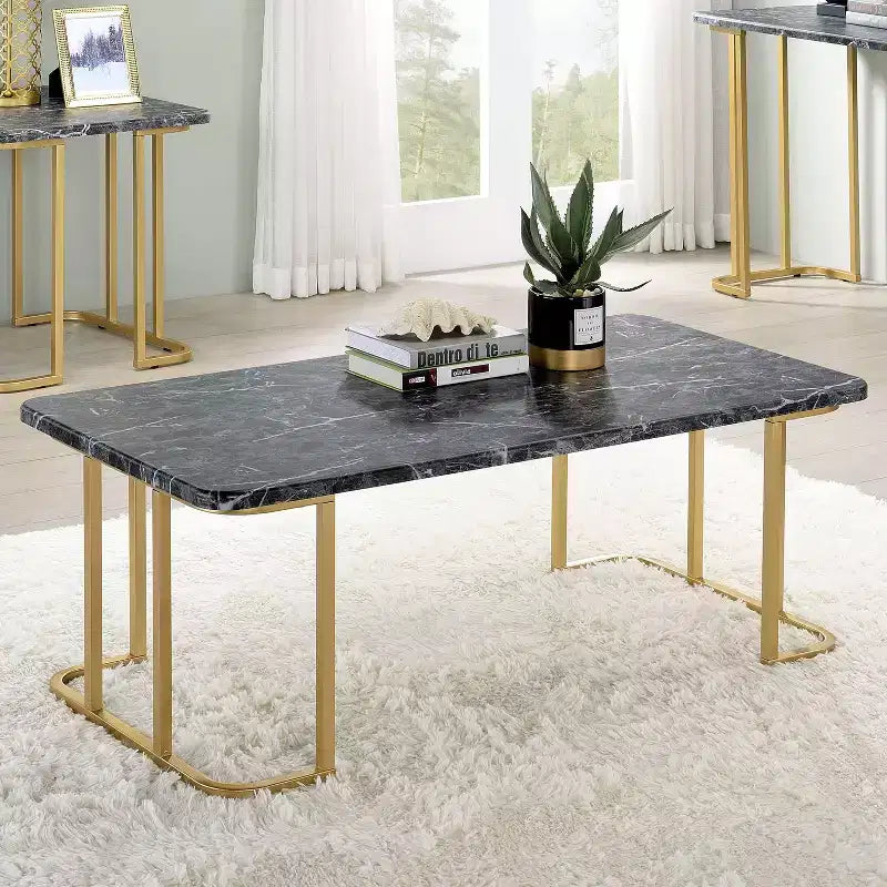 Tavolino da Caffè Trillick con Top Effetto Marmo Oro/Nero - miBasics: Moderno di Metà Secolo, Struttura in Acciaio, Rettangolare, Capacità 34 kg