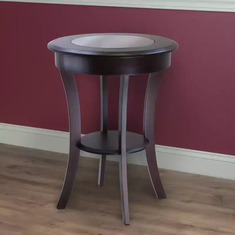 Tavolino rotondo Cassie con vetro - Cappuccino - Winsome: Gambe svasate, ripiano in legno composito, altezza 27"